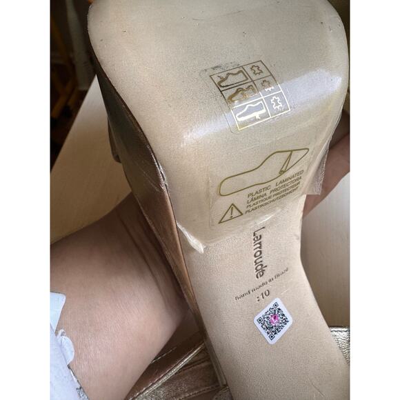 LARROUDE Dolly Sandal In Gold Metallic Leather size 10 - Picture 4 of 12